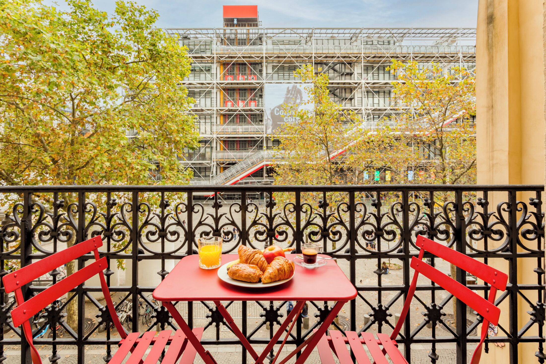 Daily local cuisine breakfast for a fee