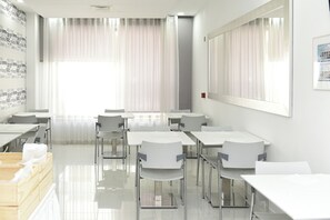 숙박 시설 정면