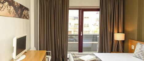 Twin Room | Free WiFi