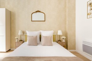 Appartement | Literie hypoallergénique, surmatelas, coffres-forts dans les chambres