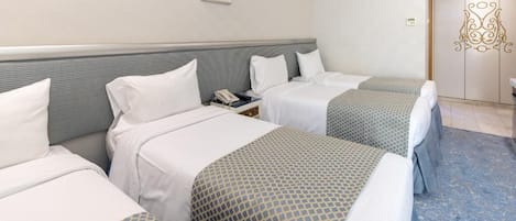 Quadruple Room | Free WiFi, bed sheets