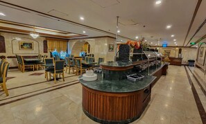 Restaurant - Jiwar Al Saha Hotel (Madinah)