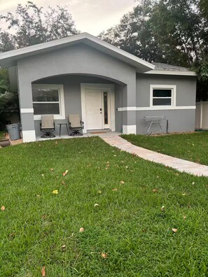 Exterior - New Guesthouse with Pool in Palm Harbor (Palm Harbor)