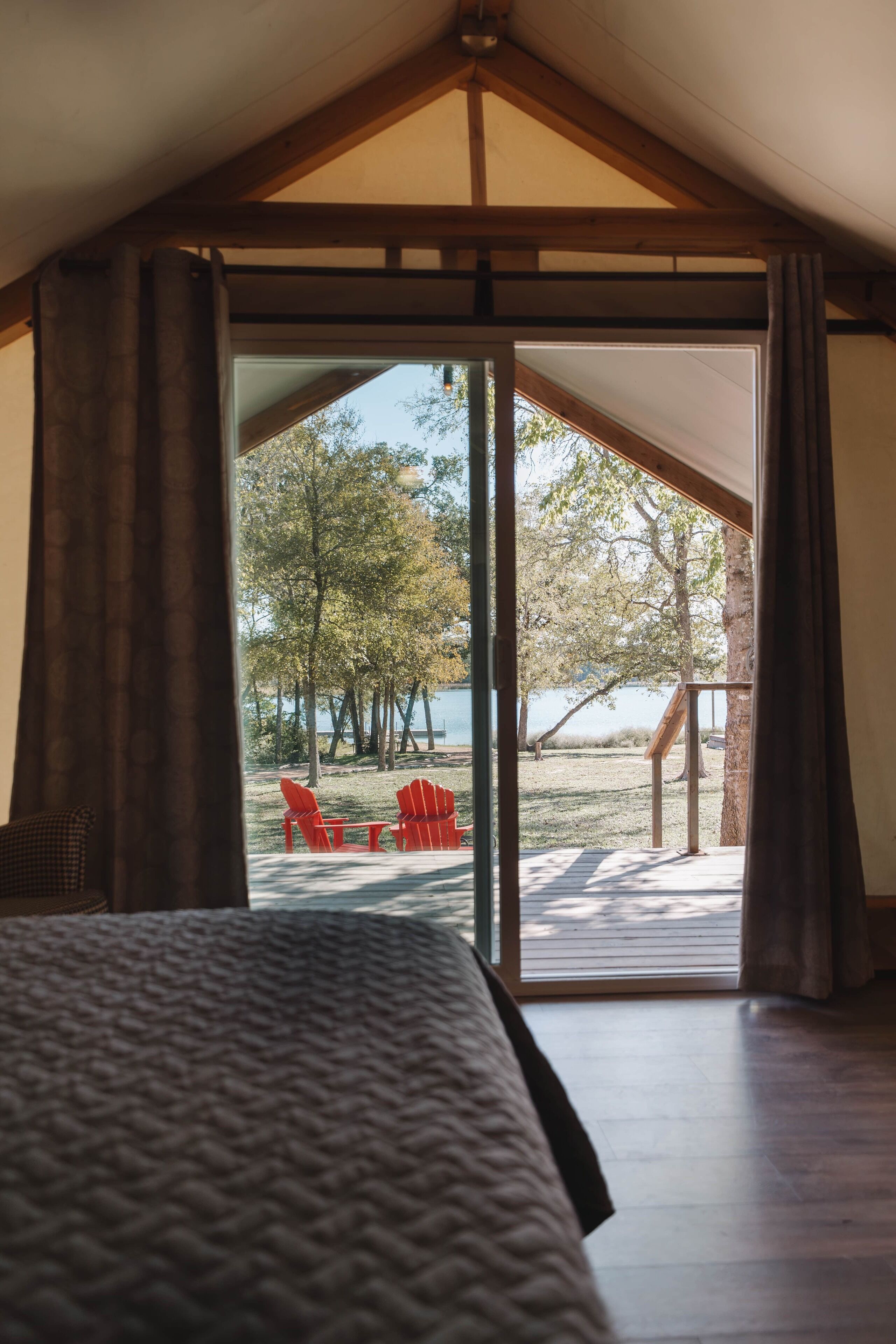 1 habitación y ropa de cama 