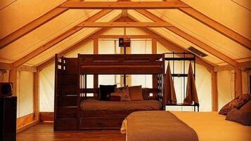 1 sovrum och sÀngklÀder