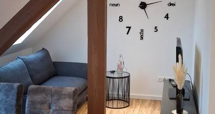 Modern attic apartment with flair in a good location