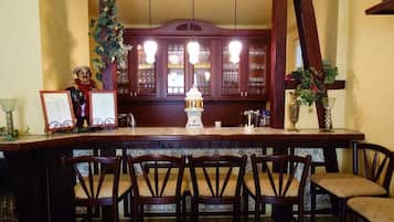 Bar (in der Unterkunft)
