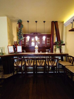 Bar (in der Unterkunft)