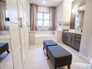 Doccia, asciugacapelli, asciugamani