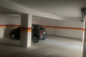 Property grounds - Comfortable 2-bedroom apartment near streetcar, E2L (Casablanca)