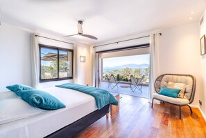 7 soverom, safe på rommet, wi-fi (inkludert) og sengetøy