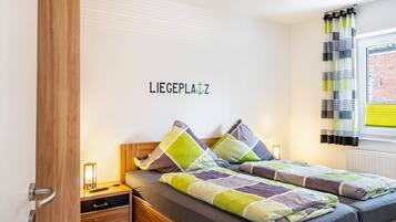 2 Schlafzimmer, Bügeleisen/Bügelbrett, WLAN