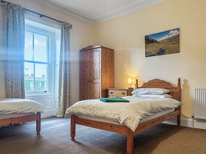 5 bedrooms, free WiFi