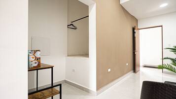 Comfort Suite, 1 Queen Bed with Sofa bed | Free WiFi, bed sheets