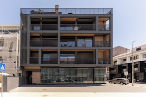 Water Lily III - Apartment (maximum capacity: 4 guests - 1 double bed and 2 single sofa beds) | Exterior - Water Lily (Aveiro)