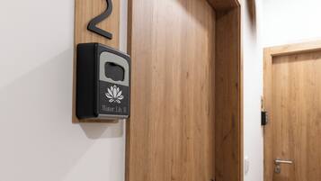 Water Lily II - Tiny Studio (maximum capacity: 2 guests) | Interior