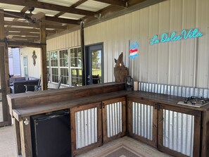 المنشأة من الداخل