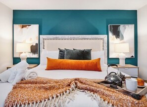 5 bedrooms, desk, iron/ironing board, travel cot