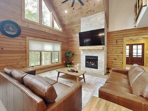 Hus (6 Bedrooms) | Opholdsområde | Pejs