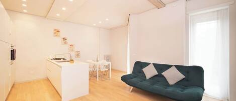 TV, studio