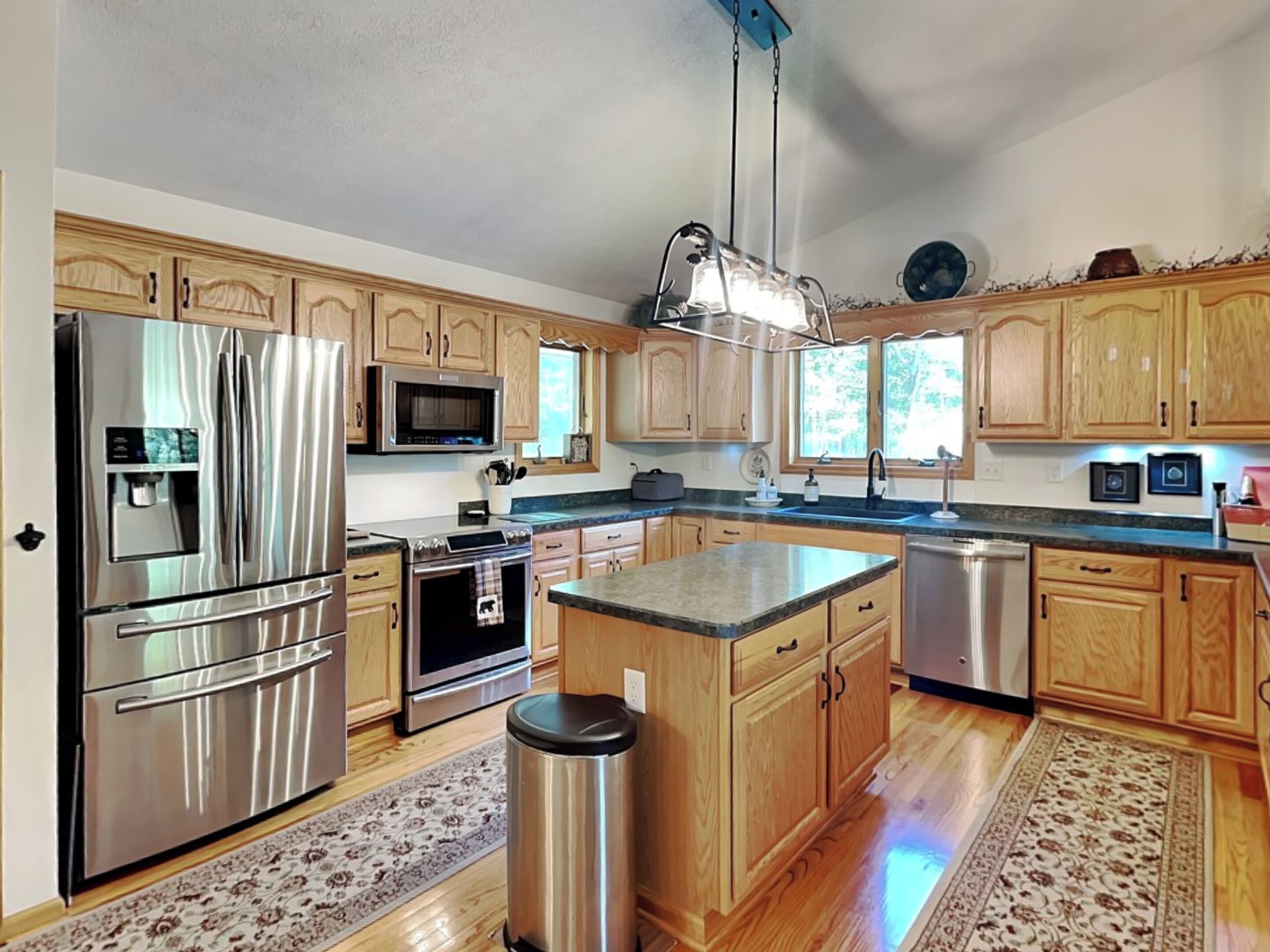 獨棟房屋 (4 Bedrooms) | 住宿設施服務