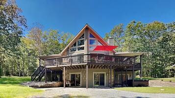 House (4 Bedrooms) | Front of property