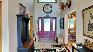 House (4 Bedrooms) | Property amenity