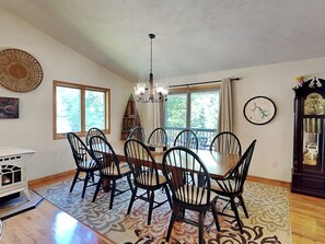 Talo (4 Bedrooms) | Majoituspaikan mukavuudet