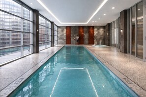 Piscine couverte