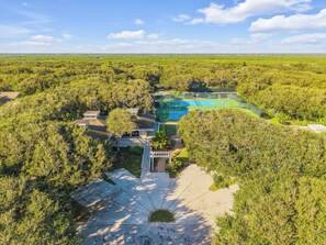 Sport court - Beach Bliss at Sea Woods! Heated Pool, Pickleball and Fitness Center. (New Smyrna Beach)