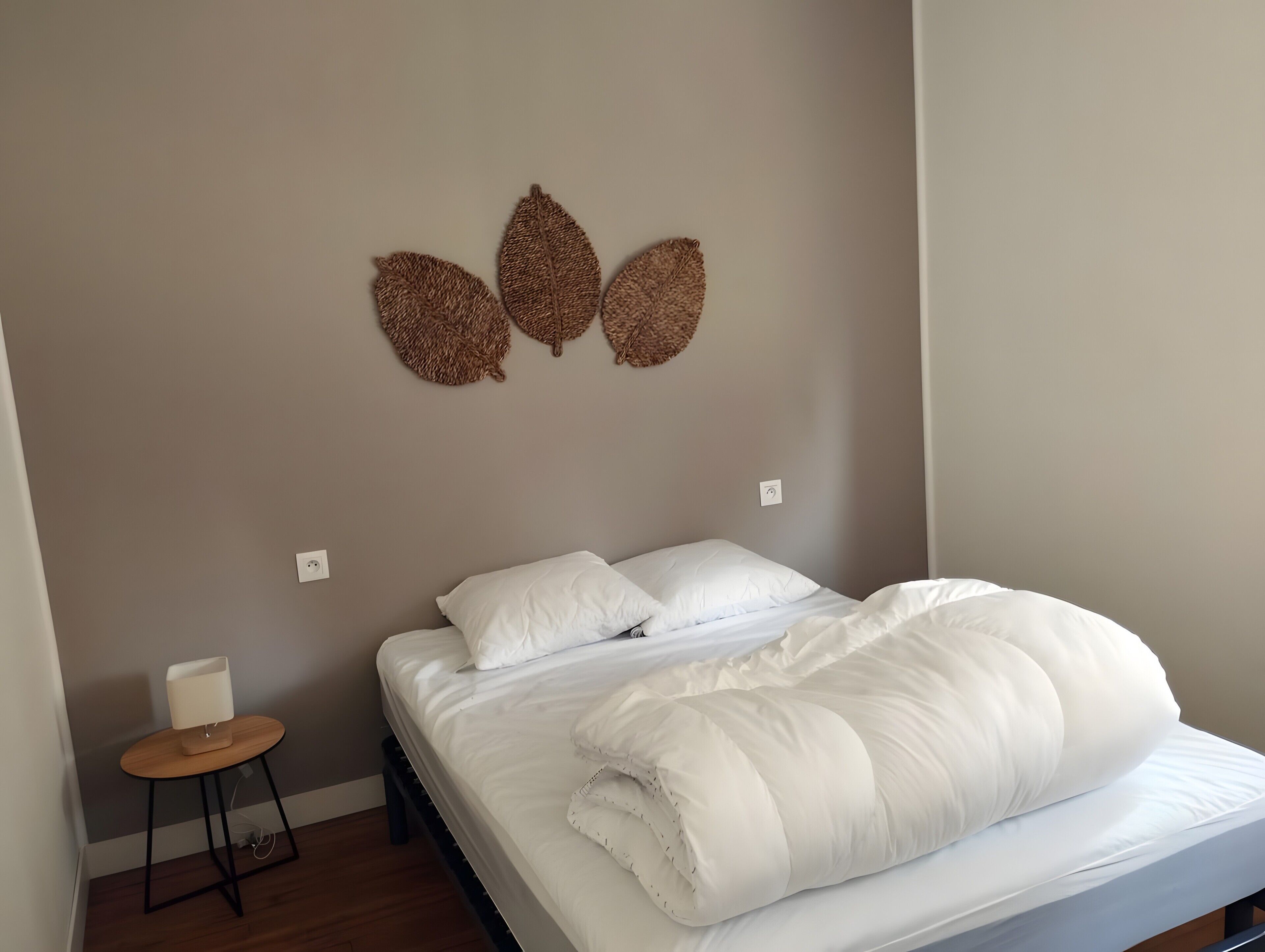 4 chambres, fer et planche à repasser, Wi-Fi