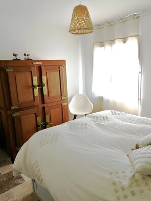 1 Schlafzimmer, Bügeleisen/Bügelbrett, WLAN