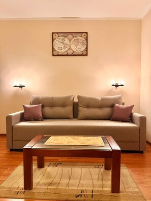 Superior Apartment, Balcony, Sea View | Interior detail - Beachfront Apartments Oaza (Petrovac)