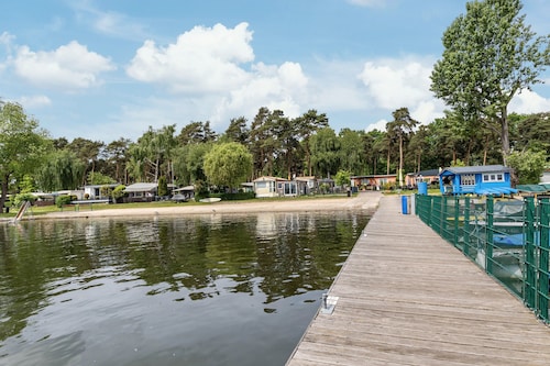 Wohni 2 mit privater Terrasse und privatem Garten