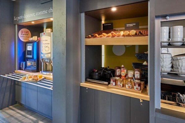 Restaurant - B&B Hotel Cherbourg (La Glacerie)