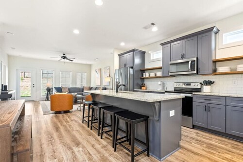 Your Auburn Home Away From Home – Minutes from Campus