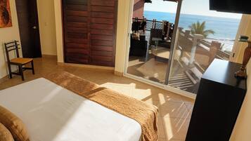 2 habitaciones, caja de seguridad en la habitación y escritorio