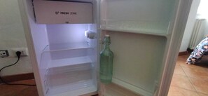 مكتب وواي فاي مجانًا