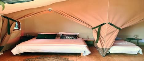 2 bedrooms