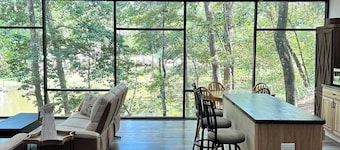 Relaxing Cabin 101