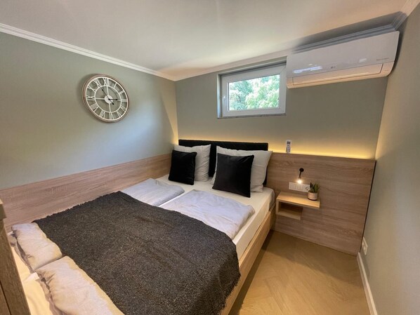 Comfort Studio - Five Studios - Premium Rooms (Ramstein-Miesenbach)
