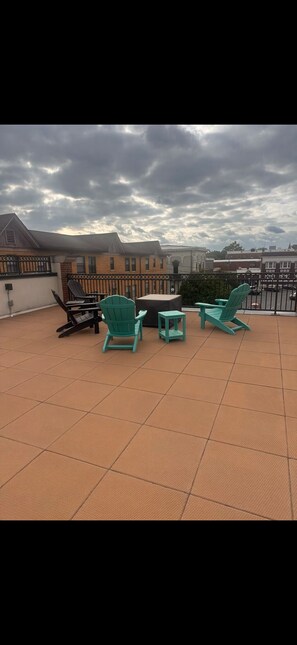 Terrace/patio - Luxurious downtown rooftop condo C (Elizabethtown)
