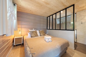 6 Schlafzimmer, Bügeleisen/Bügelbrett, WLAN, Bettwäsche