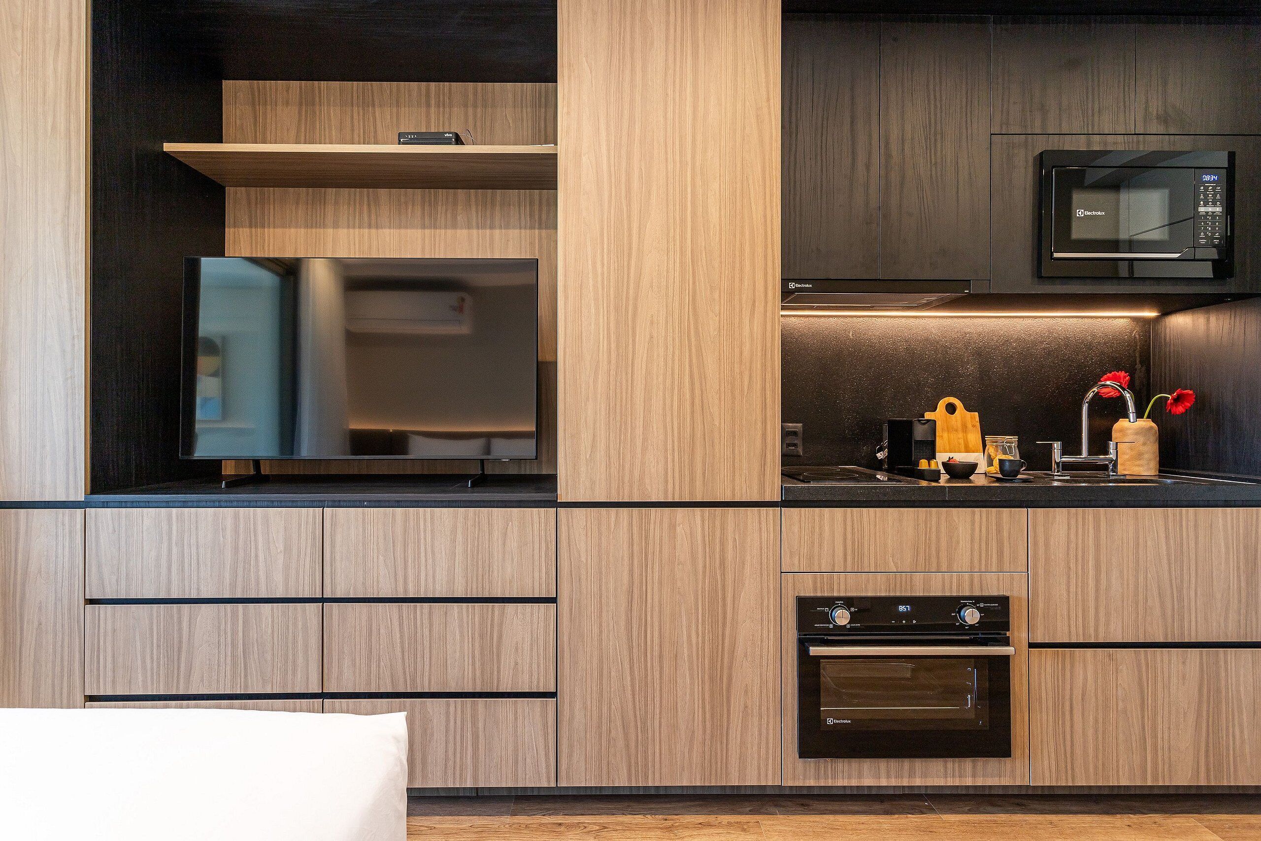 Estúdio urbano | Cozinha privada | Geladeira, micro-ondas, cooktop, cafeteira/chaleira