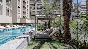 Piscina externa