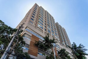 Entrada al alojamiento