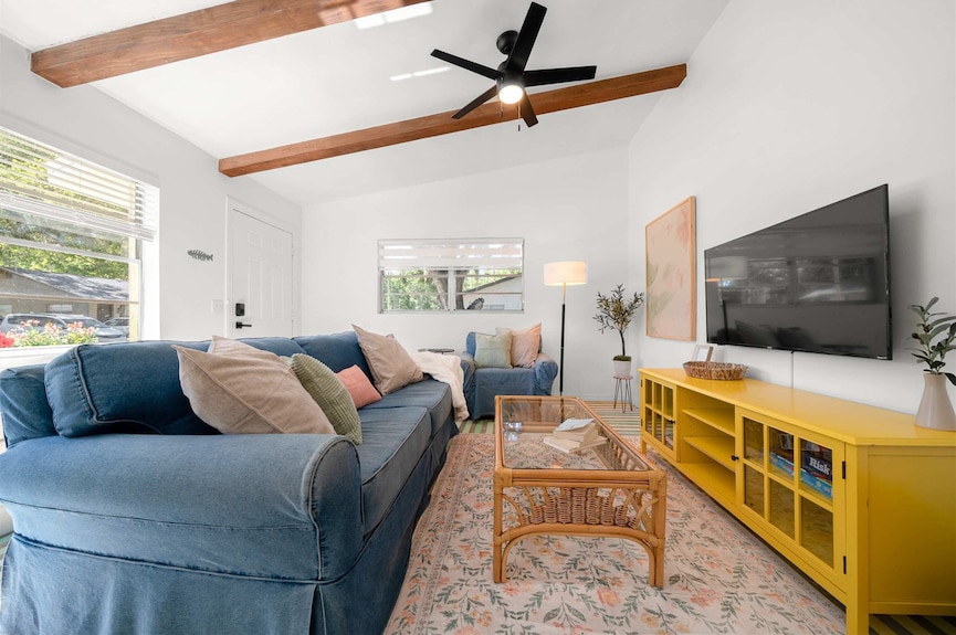 Bright Bay Hideaway Springs Pets Welcome - Crystal River, FL