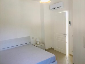 1 bedroom, WiFi, bed sheets - Apartment 2 with Lake View (Alvignano)