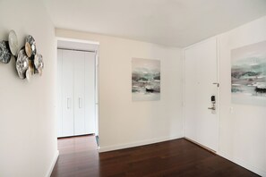 Family Apartment, 3 Bedrooms, Kitchen | Interior - NYC Luxe Rentals (New York)