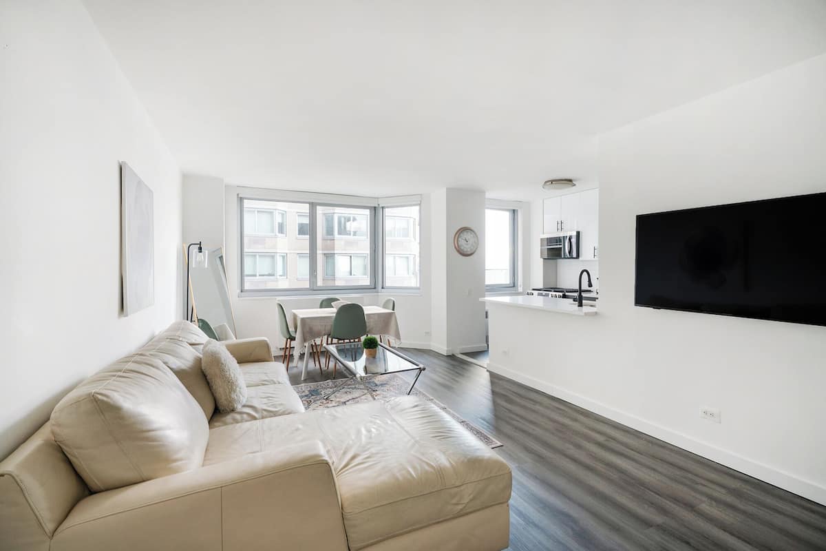 Family Apartment, 1 Bedroom, Kitchen | Living area